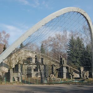 Aviary for crane at Katowice Zoo