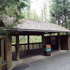 Lynx Exhibit - Viewing Shelter