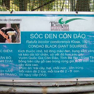 Signage Example at Saigon Zoo, 16/03/12