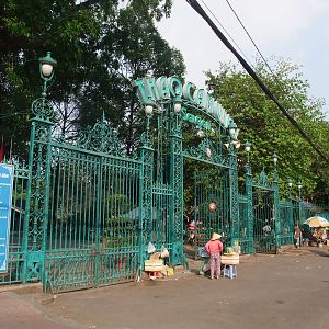 Main Entrance at Saigon Zoo, 16/03/12
