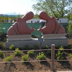 New location of historic hippo sculpture.