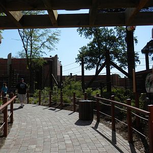 entrance to elephants from hippos