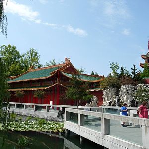 CHINA - Visitor Walkway