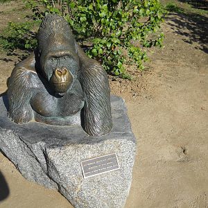 Mountain gorilla sculpture by the famous movie artist Rick Baker