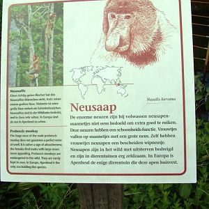 Signage Example at Apenheul, 30/05/12