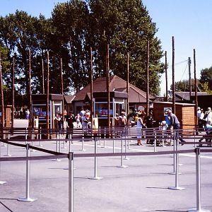 Twycross Zoo entrance