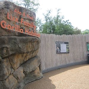 Aug. 2012-Gorilla Habitat Entrance
