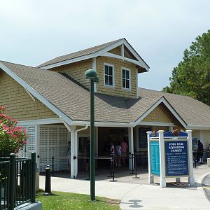 Aquarium Entrance