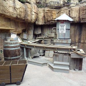 North American Wilderness - Mining Station