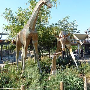 Giraffe Statues