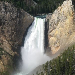 Yellowstone National Park-Waterfall