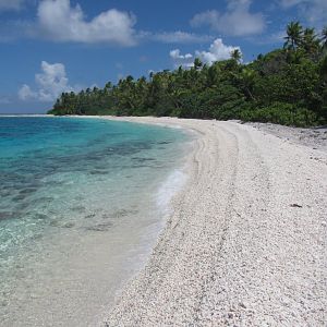 Lagoon beach on Te Fakanava Island