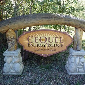 Canadian Wilds - Cequel Energy Lodge