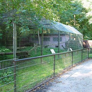 Leopard enclosure at Luebeck Tierpark 2007