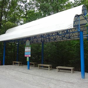 Safari Niagara Tram Station