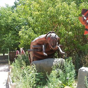 Summer Exhibit Xtreme Bugs