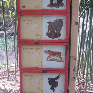 Sep. 2012-Islands Animal Signs