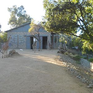 Giraffe barn and yard