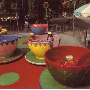 Catskill Game Farm Postcard