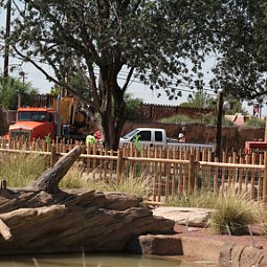 elephant exhibit modification