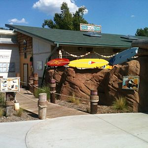 Sea Lion Cove theming