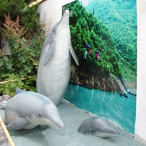 Baiji Sculpture at Chleby, 26/08/12