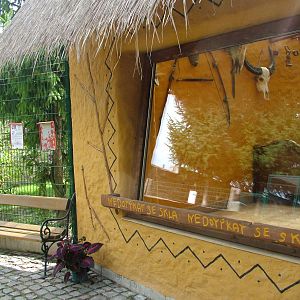 Cheetah Enclosure at Chleby, 26/08/12