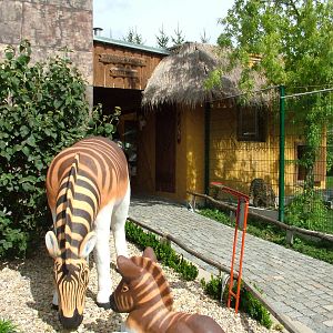 Quagga Sculpture/Livingstone House at Chleby, 26/08/12