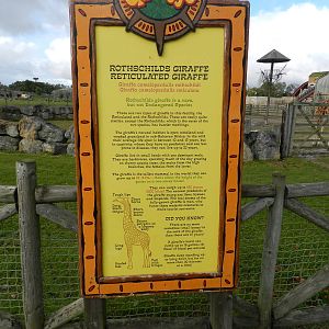 Giraffe Sign at Flamingo Land - 14/10/2012