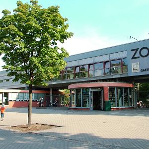 Main Entrance at Dresden, 29/08/12