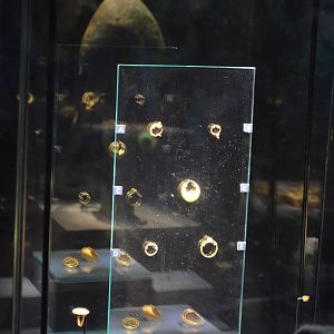 Cleopatra: The Exhibition - Jewelry