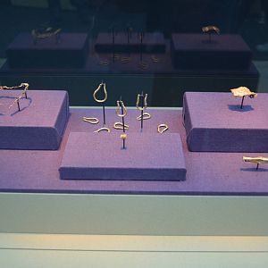 Cleopatra: The Exhibition - Jewelry