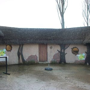 Viewing area - Otters and Coatis 4th January 2013