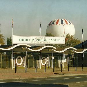 Zoo entrance 31st October 1997