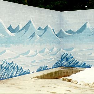 Refurbished Polar Bear exhibit 8th August 1998