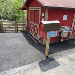Unique Hand Drier Cover in Farmland