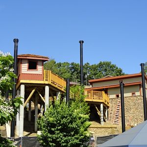 Grizzly Ridge Construction  2013.06.02 (Aviary - Alternate View)