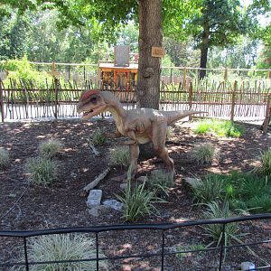 Dinomotion - Dilophosaurus