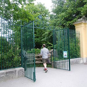 Rotunda Exhibits at Vienna, 14/06/13