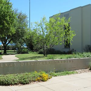 Entrance Building - Exterior