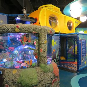 Submarine Play Zone