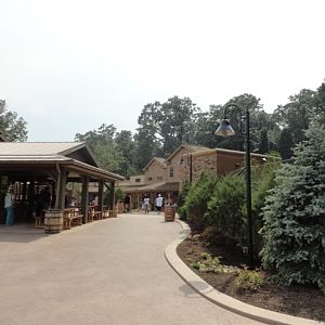 Mike and Mary Stark Grizzly Ridge - Education Animal Porch and Bear Buildin