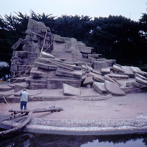 Spider Monkey island - 1988