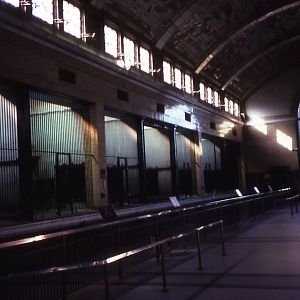 Indoor Carnivore cages - 1987