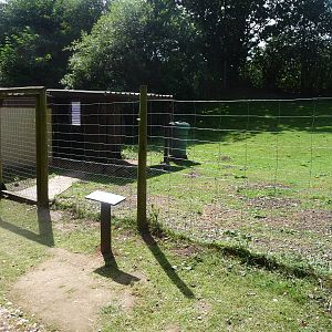 Mara enclosure
