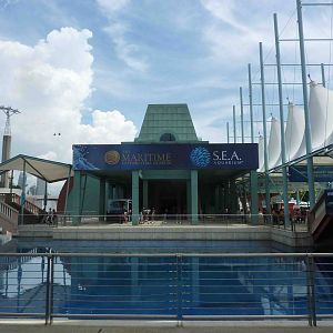 Exterior, S.E.A. Aquarium, May 2013.