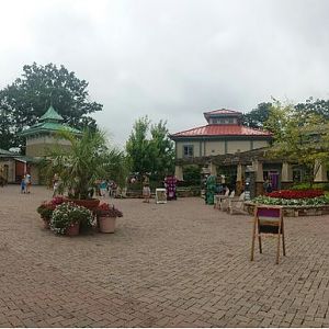 Aug. 2013 - Historic Vine Street Village