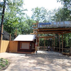 Kiwanis Giraffe Encounter