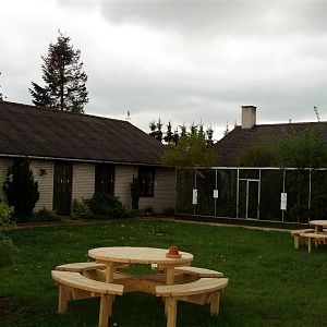 North Zealand Birdpark - Aviaries and house