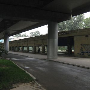 polar bear enclosure